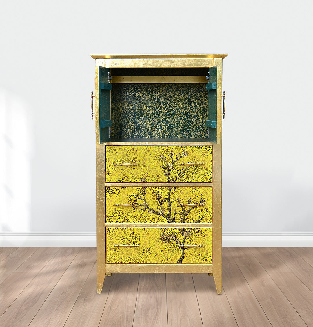 Kultainen aurinko -lipasto