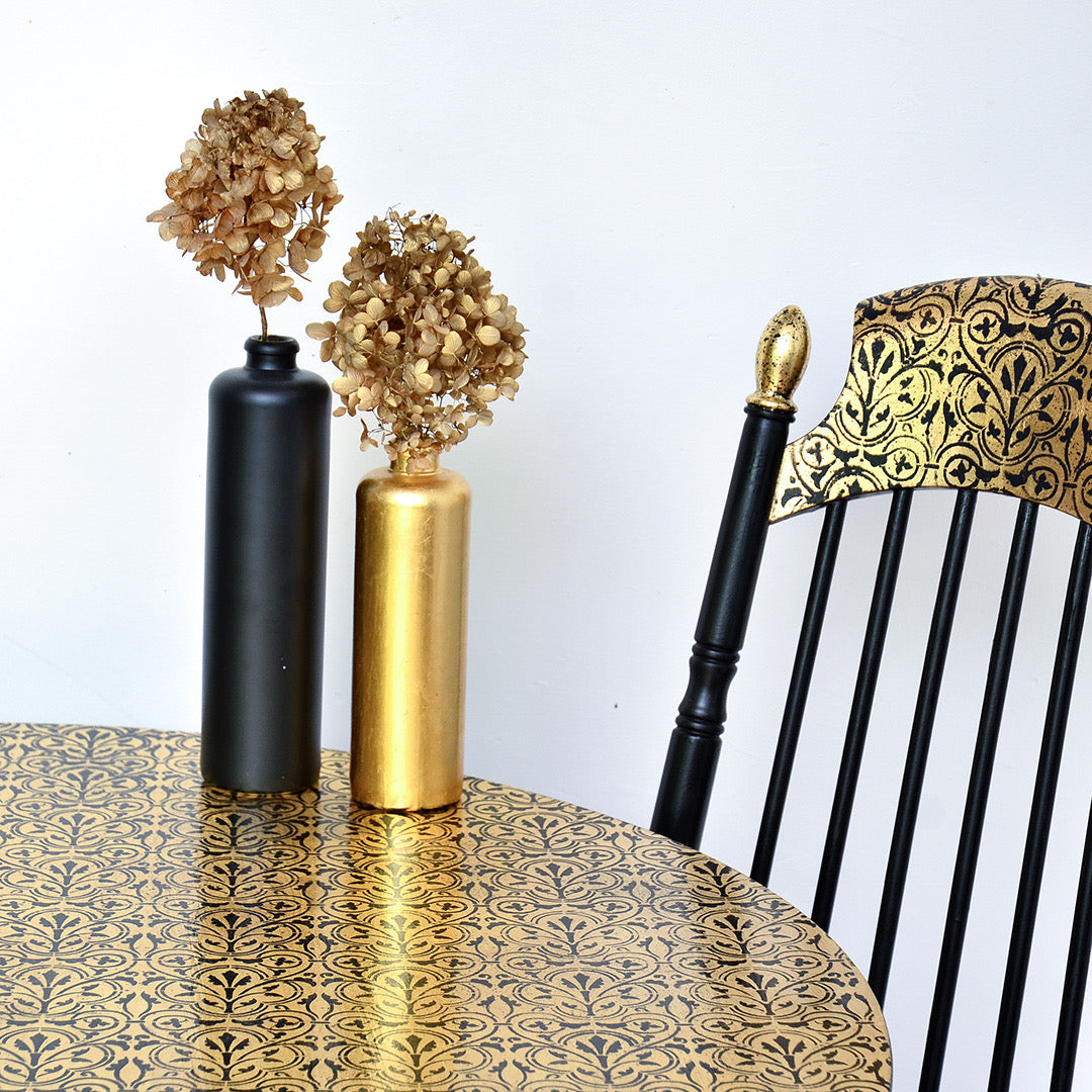 Gilded Minimalism-ruokailuryhmä